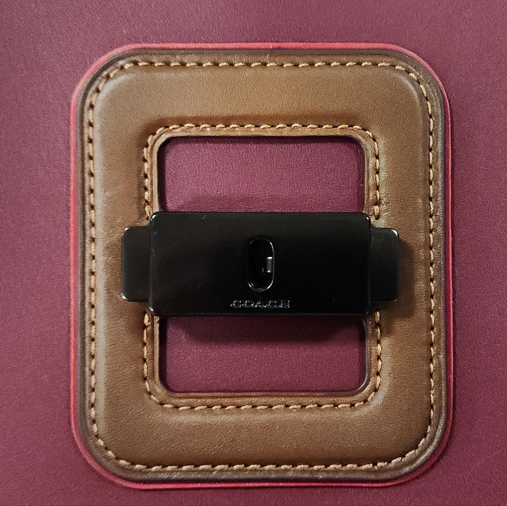 Coach Courier Carryall - Picture 5 of 15